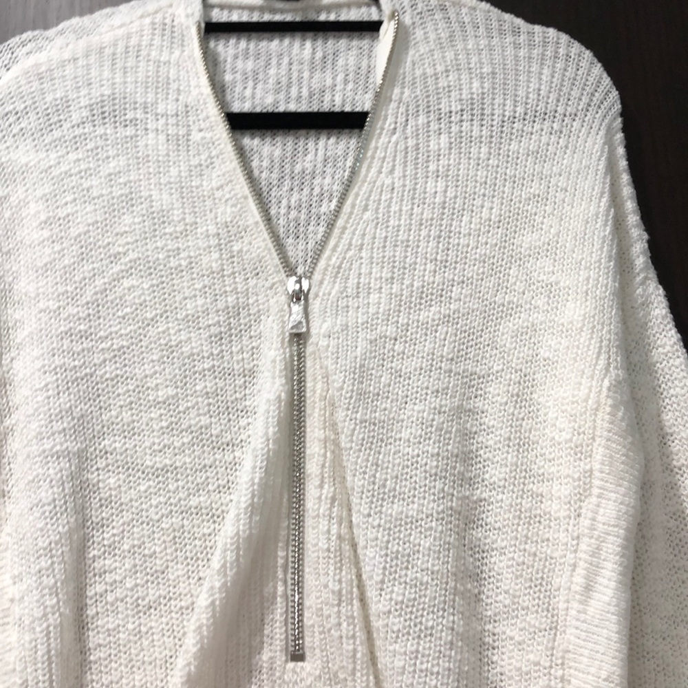 Express Sweater NWOT - Picture 2 of 5